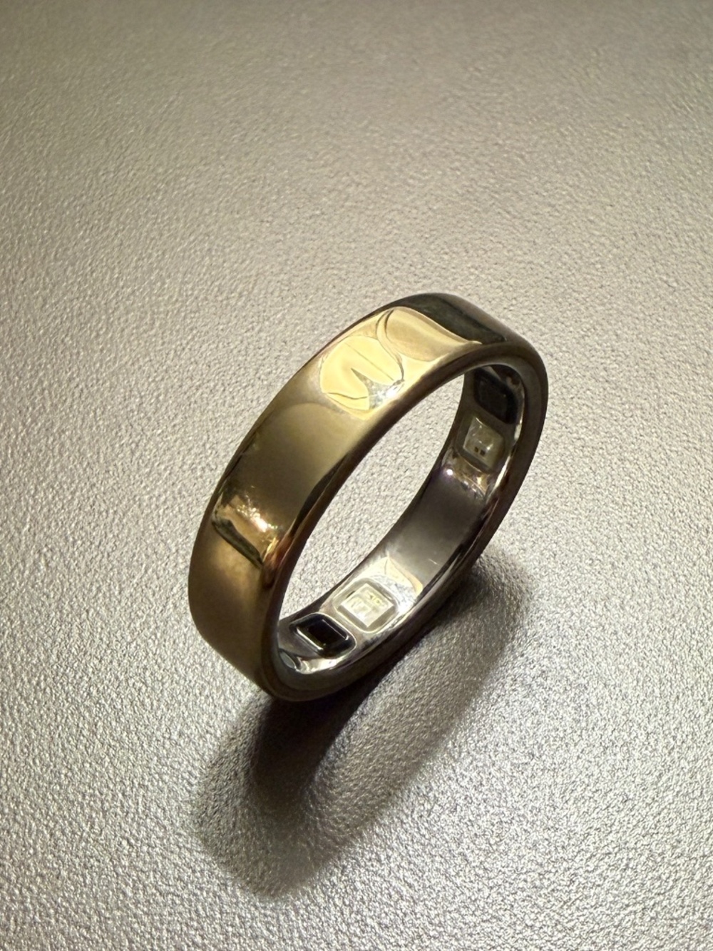 Like-new Oura Ring 5 in Gold, Size 13